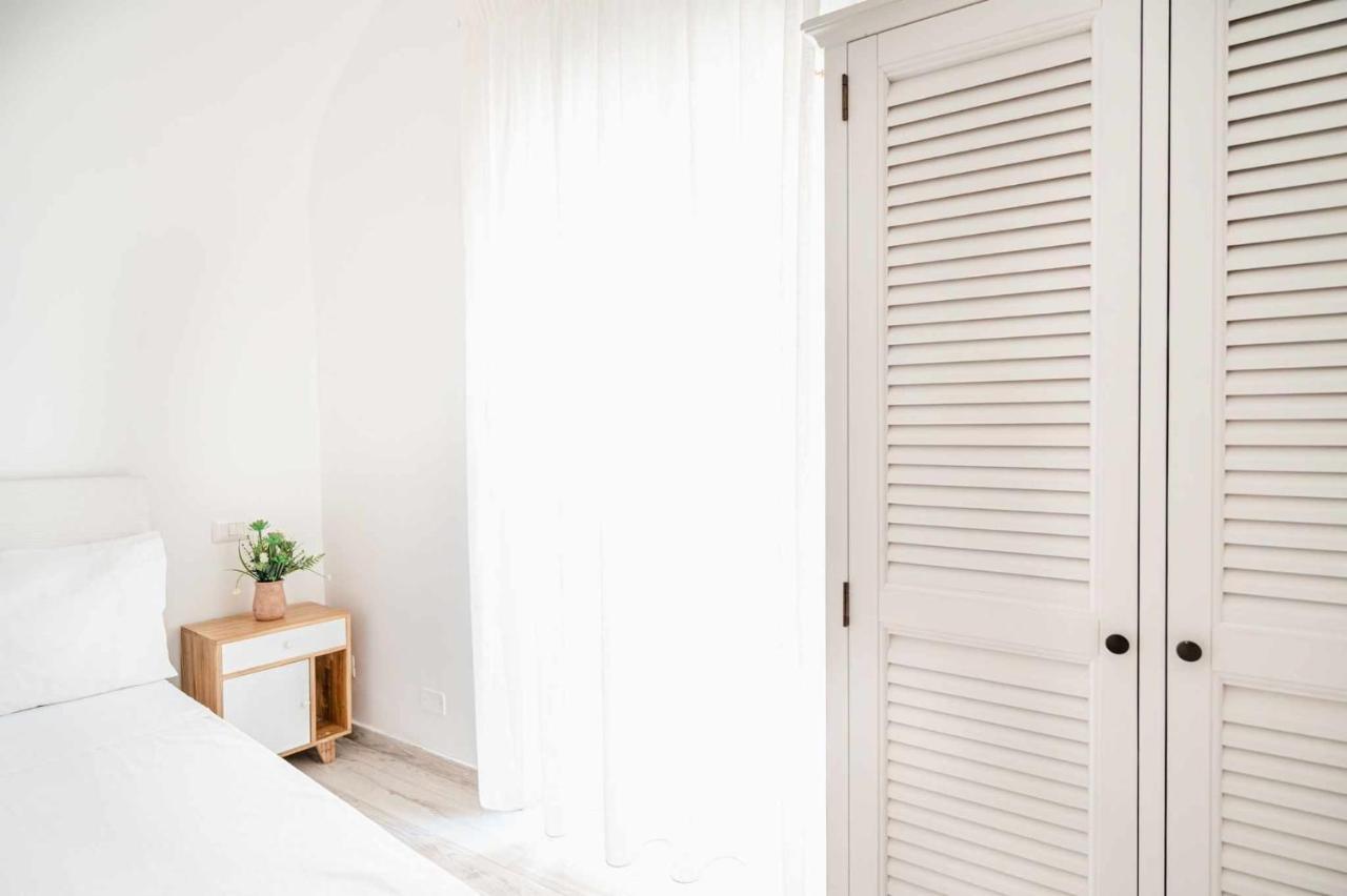 Appartamento White Amalfi Centro Storico By Italianhost Esterno foto